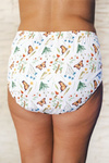 Urinary incontinence panties for adults - IN THE GRASS