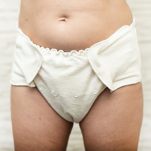 Reusable fitted diaper for adults, very absorbent 