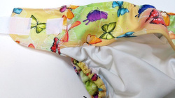 Pocket diaper BUTTERFLIES 5-15kg + velcro