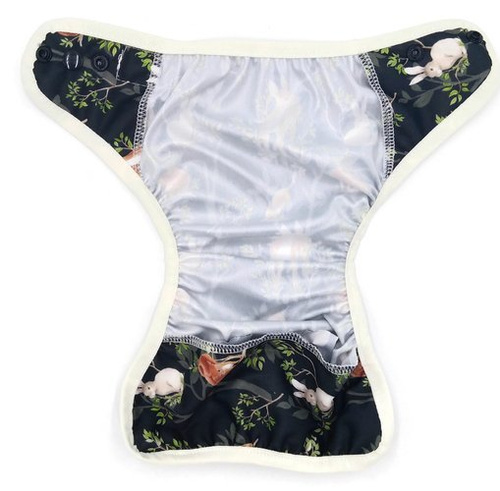 Capac de scutec cu conducte elastice NIGHT IN THE FOREST