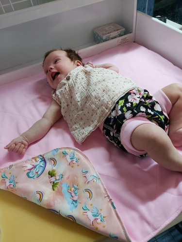 Salteluță de înfășat absorbantă UNICORNI