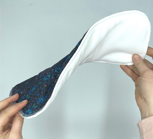 Wiederverwendbare hygienische Saugeinlage für Frauen - Neon Splash