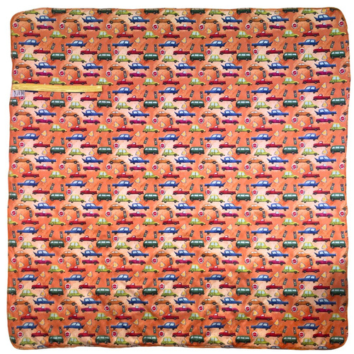 Mare (120×120 cm) Covoraș absorbant pentru schimbat – MAȘINI