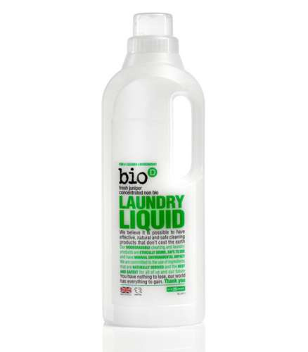 Lichid pentru rufe Bio-d cu ienupăr și alge marine (1l)