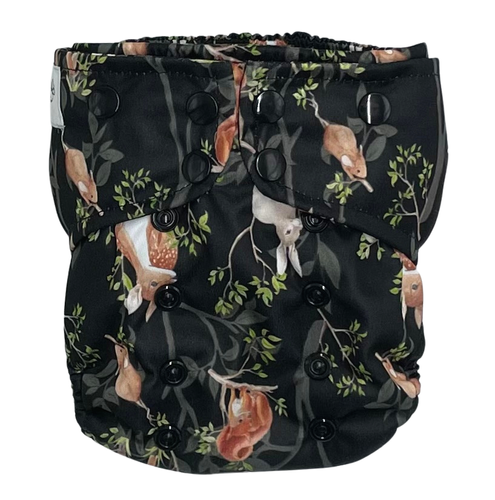 cover pentru scutec pentru scutece NOAPTE ÎN PĂDURE 5-15 kg